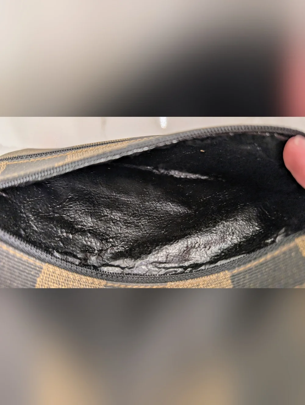 Fendi Brown Striped Zip Clutch - Picture 6 of 12